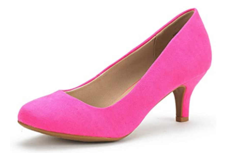 Can I Wear Suede Shoes in Summer _ Wear Bright Colored Suede Shoes on Summer