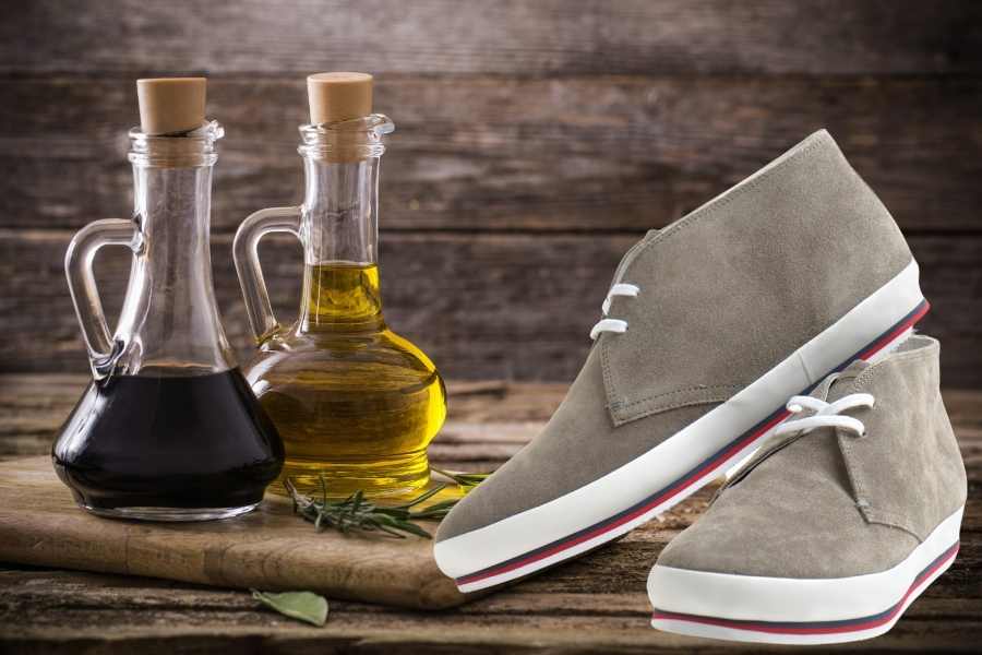 How to Clean Suede Shoes With Vinegar