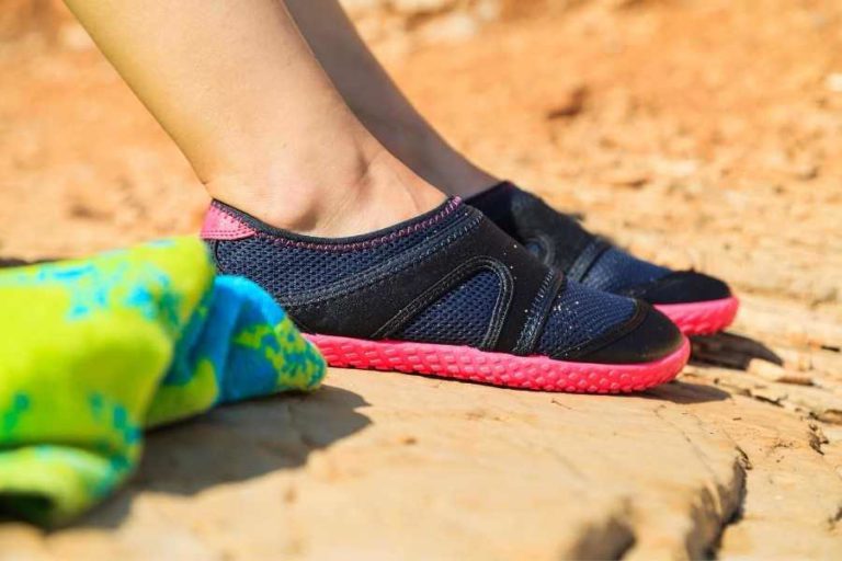 Best Shoes For White Water Rafting In 2024