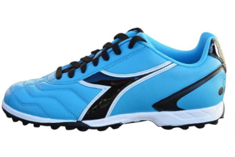 Best Indoor Soccer Shoes Of 2024