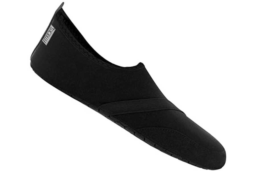 Fitkicks Deadlift Slippers - Is it best to Deadlift with Shoes or Barefoot